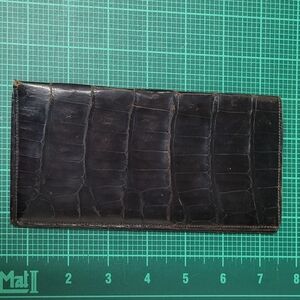 Elegant Black Crocodile Leather Wallet